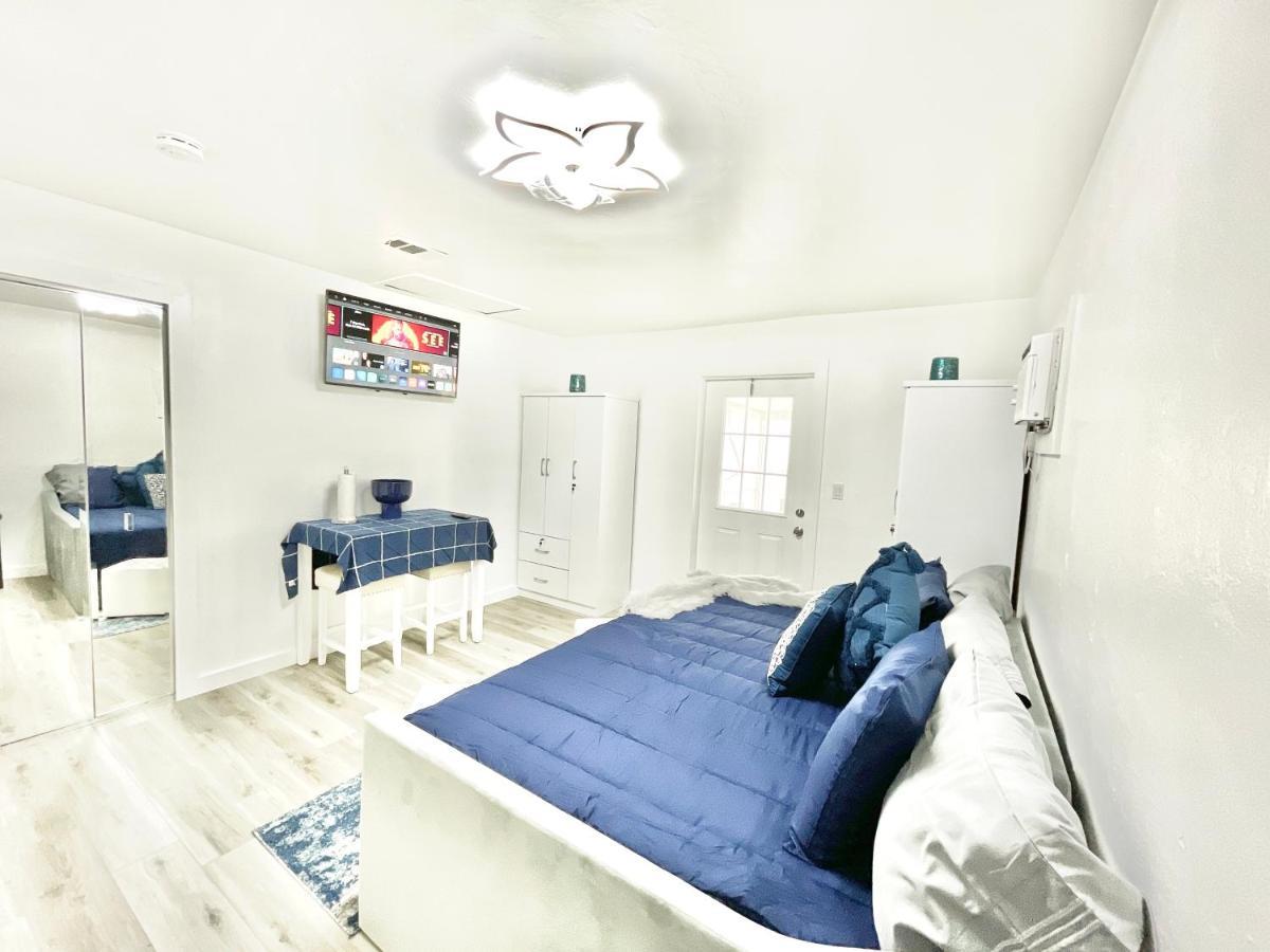 Adorable Studio In Downtown Cape Coral Near Beach! Buitenkant foto