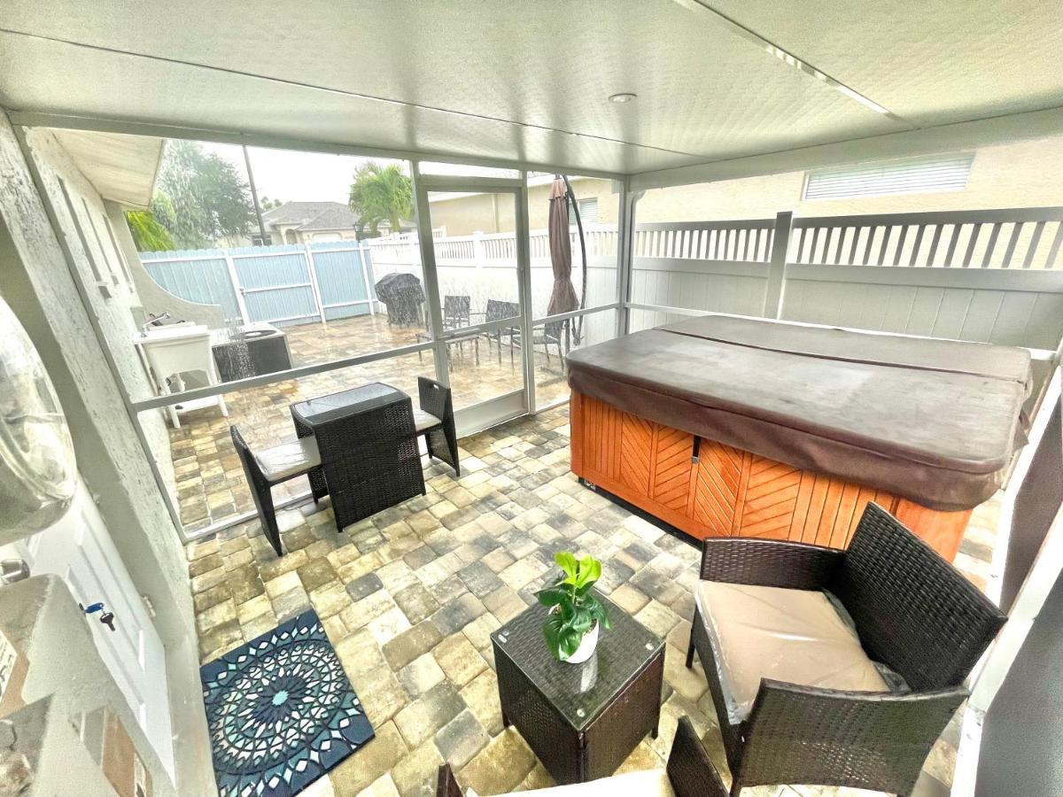 Adorable Studio In Downtown Cape Coral Near Beach! Buitenkant foto