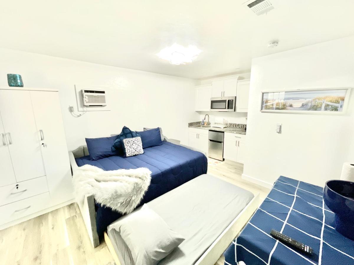 Adorable Studio In Downtown Cape Coral Near Beach! Buitenkant foto